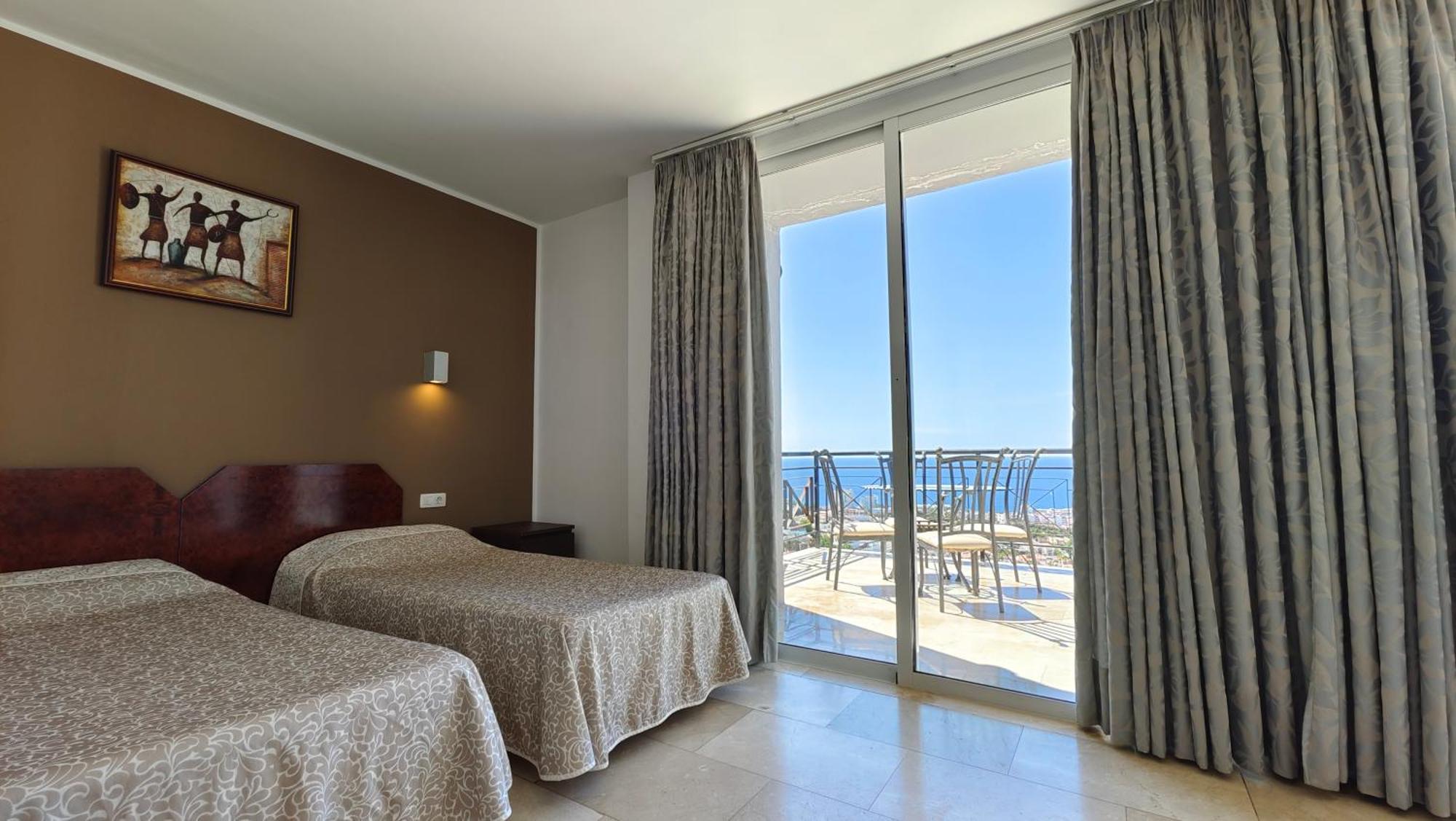 Luxury With Fantastic Ocean Views And Private Pool Costa Adeje (Tenerife)
