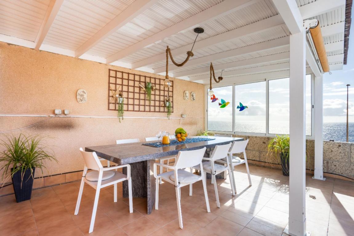 Casa Almendra - Private Pool - Ocean View - Bbq - Garden - Terrace - Free Wifi - Child & Pet-friendly - 4 Bedrooms - 8 People *