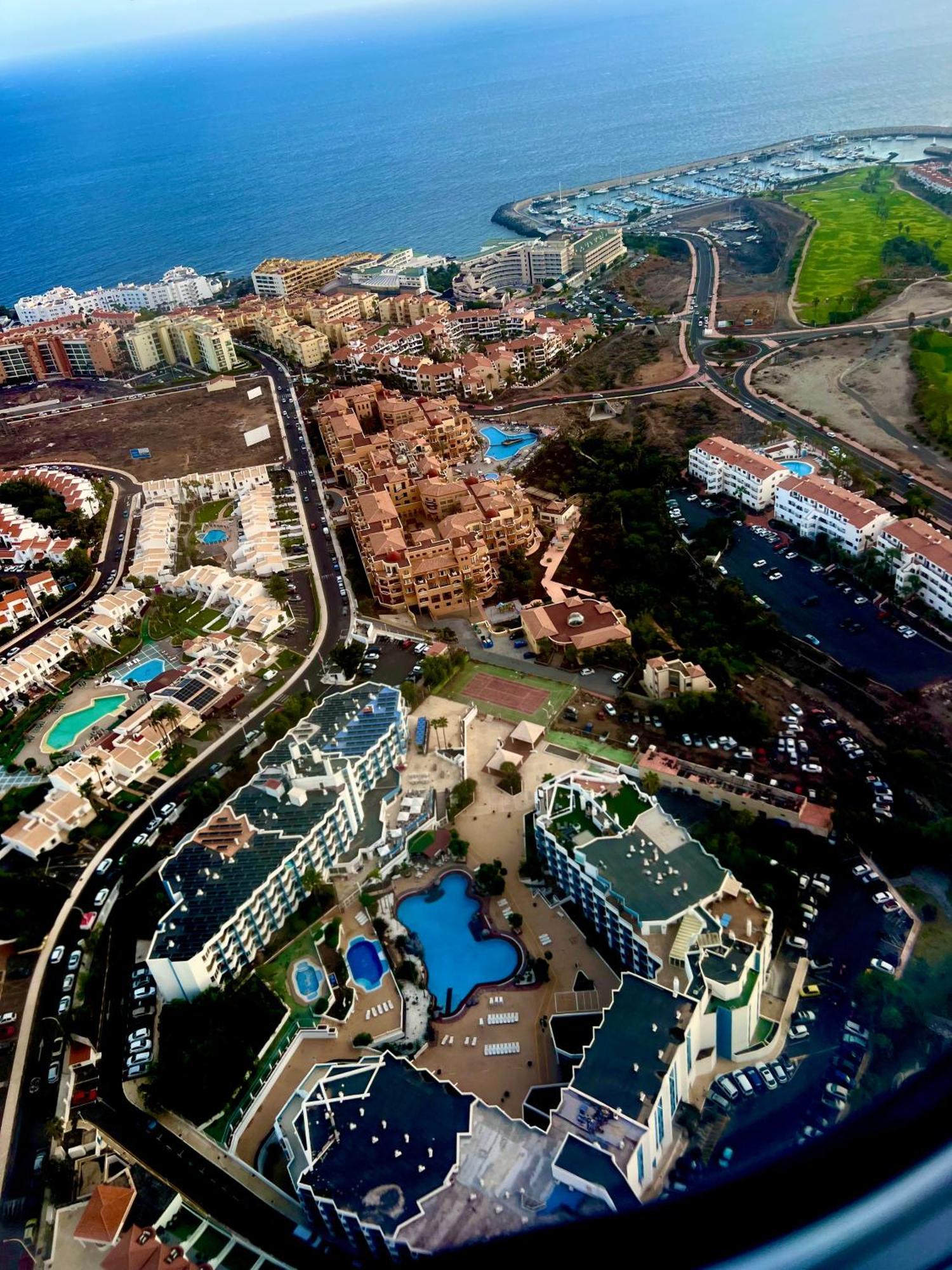 Air Conditioning, Private Parking And Fully Equipped Kitchen In In Golf Del Sur, Tenerife * San Miguel de Abona
