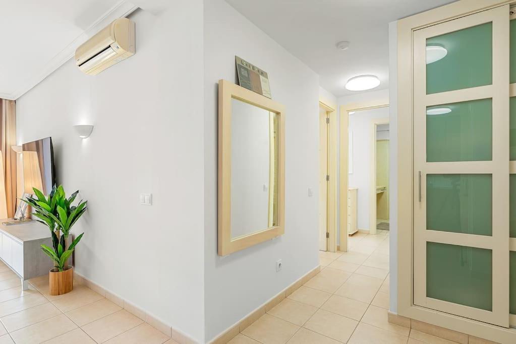 2bdr Ocean And La Gomera Vista Getaway *