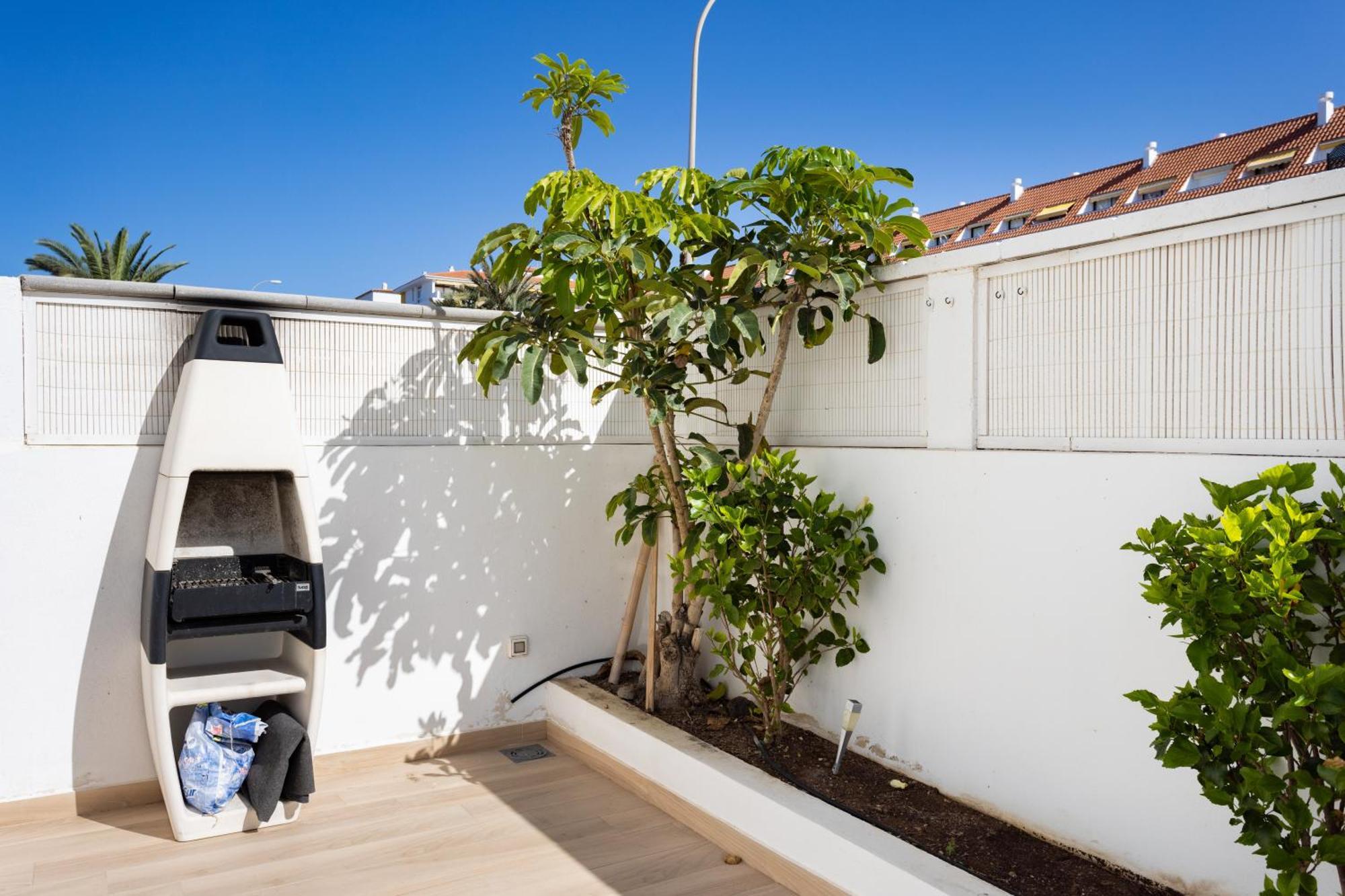 Apartment Lilias - Private Heatable Pool, Bbq, Free Wifi Puerto de Santiago (Tenerife)
