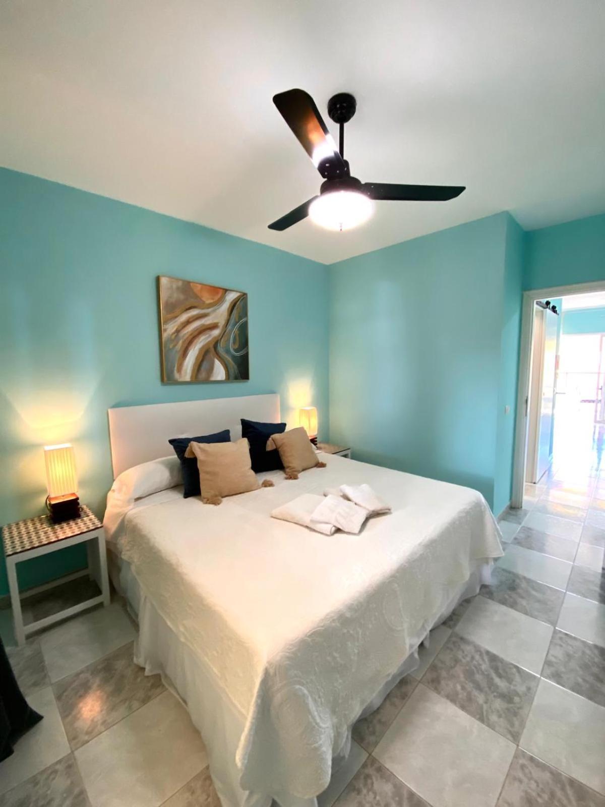 Apartment La Paz. Lovely Overlooking The Golf And Sea