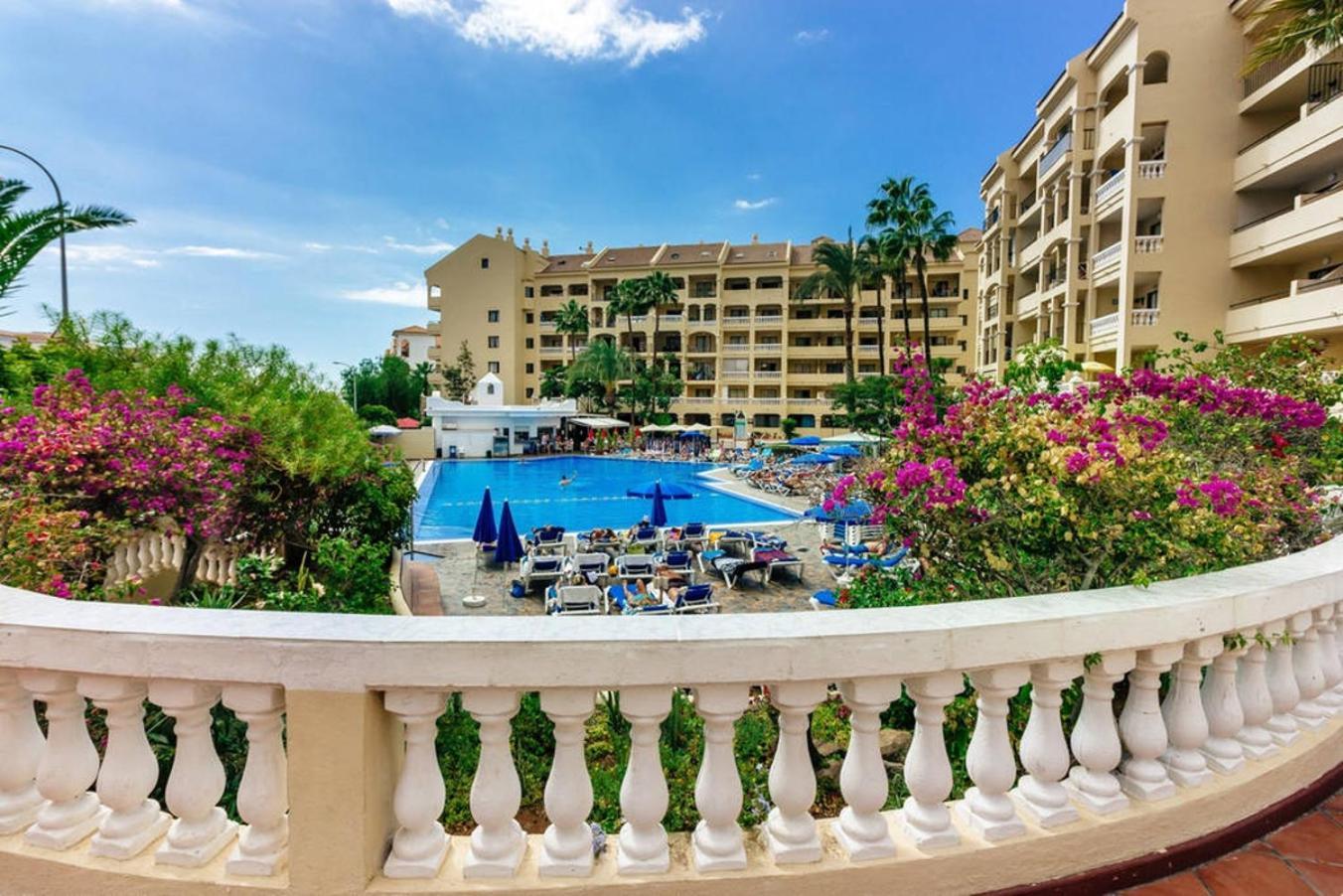 Castle Harbour Duplex With Pool View C115 * Los Cristianos (Tenerife)