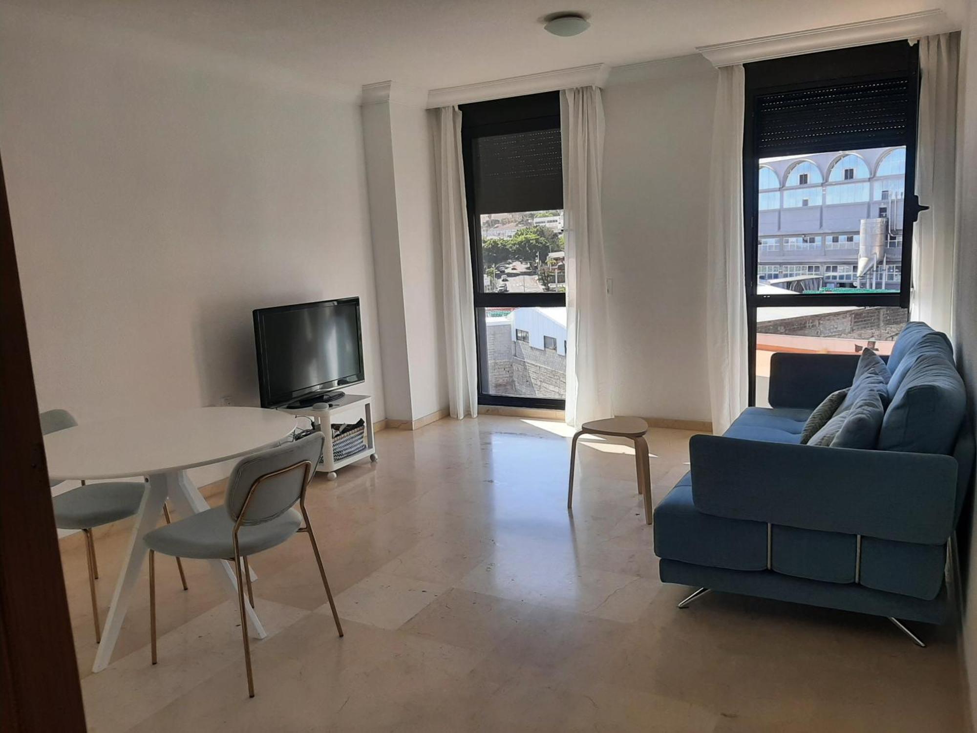 Private In Cruz * Santa Cruz de Tenerife