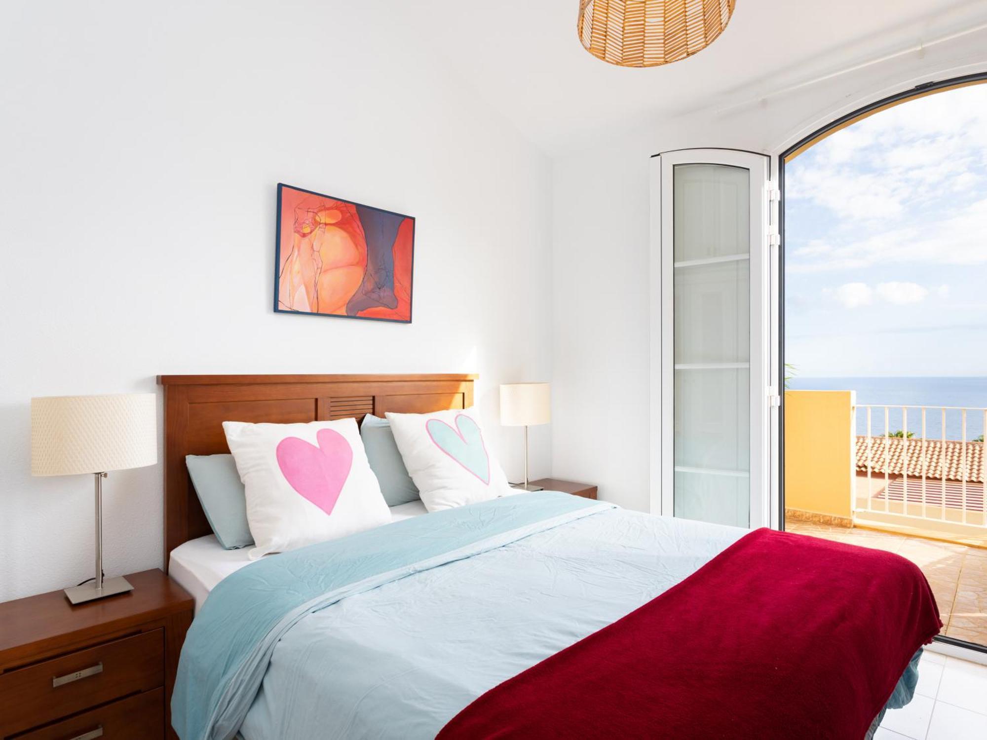 Live Acoran Flamboyan Santa Cruz de Tenerife