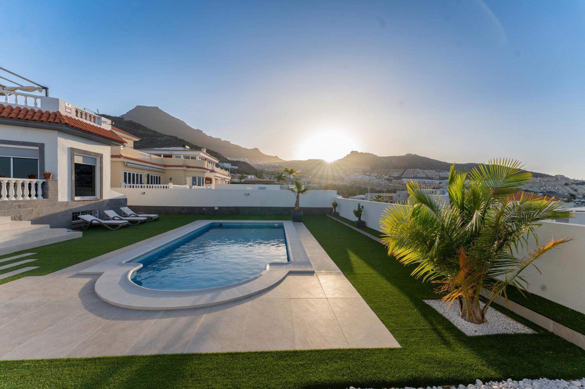Rico Del Sol Villa Costa Adeje (Tenerife)