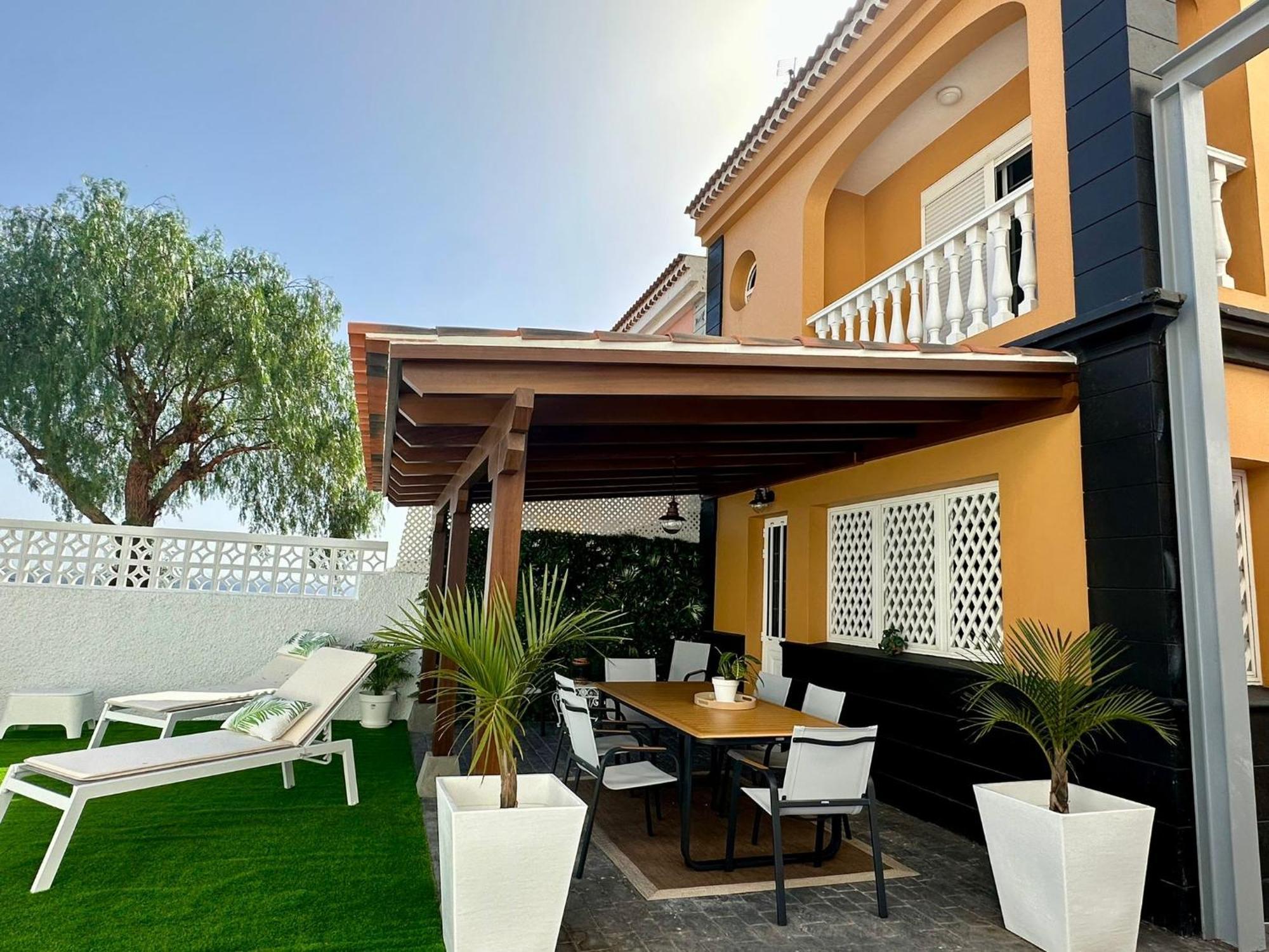 Holiday home Caletillas *
