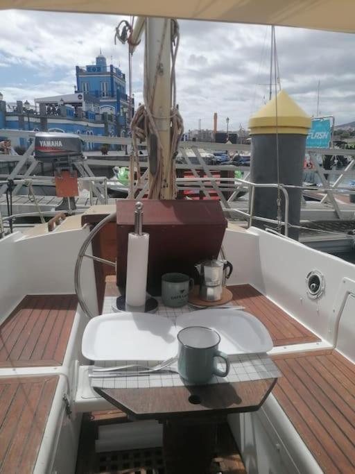Cozy Sailboat Experience Botel Las Galletas