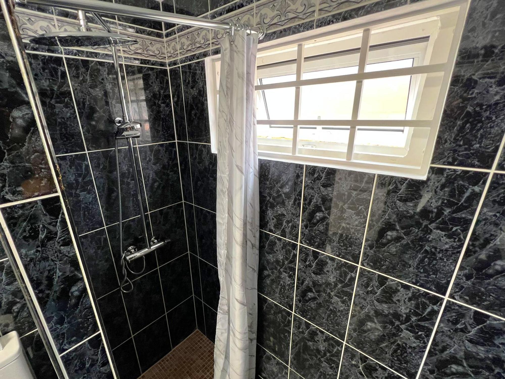 Ocean View Apartment,