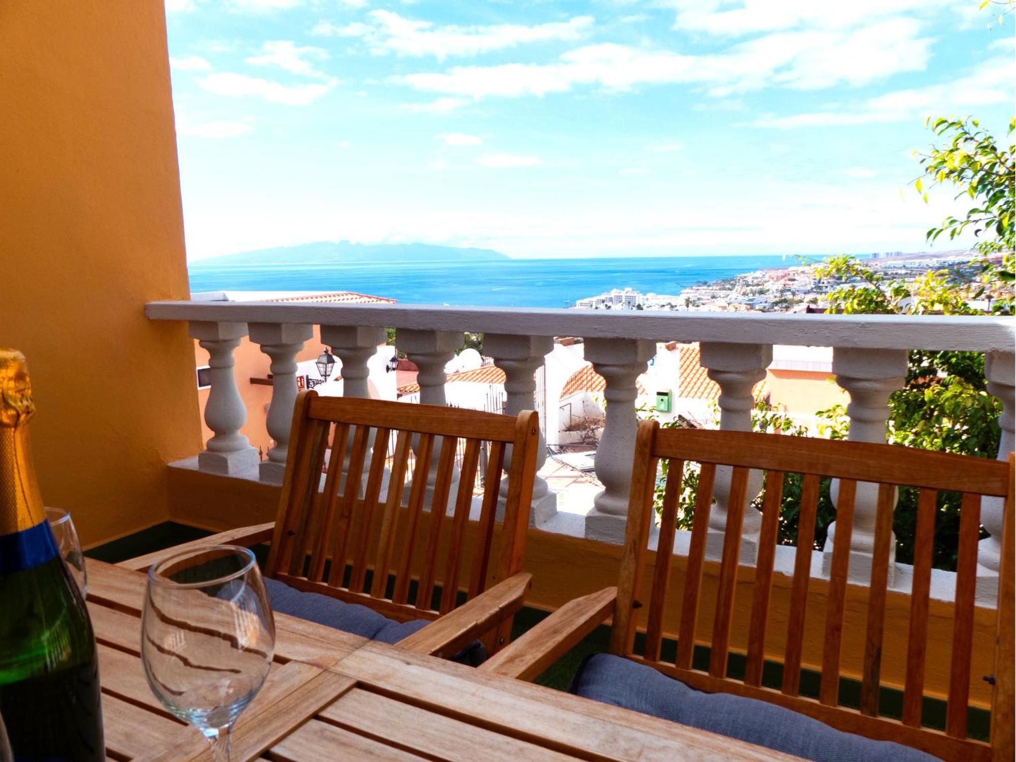 Ocean View Apartment, *
