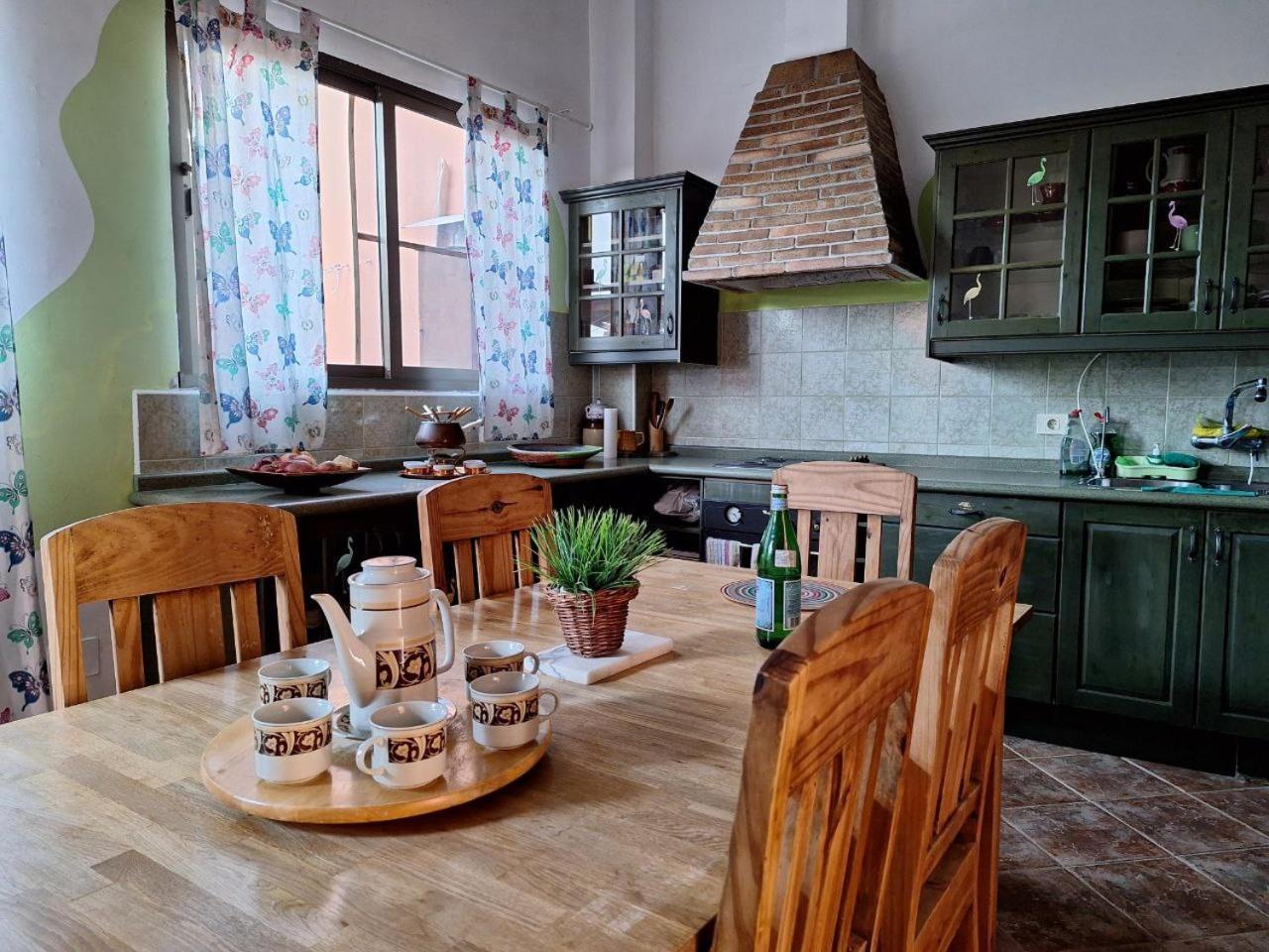 Homestay Casa Colores Tenerife *