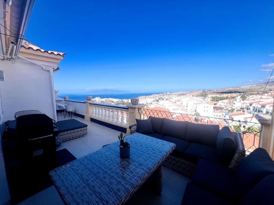Ocean View With Pools Apartamento *
