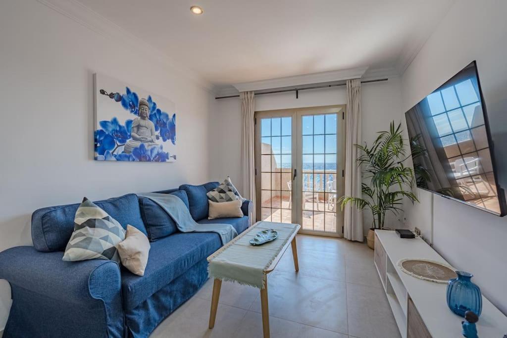 Apartamento Seaside With Spacious Terrace, Pool, And Wi-fi Santa Cruz de Tenerife