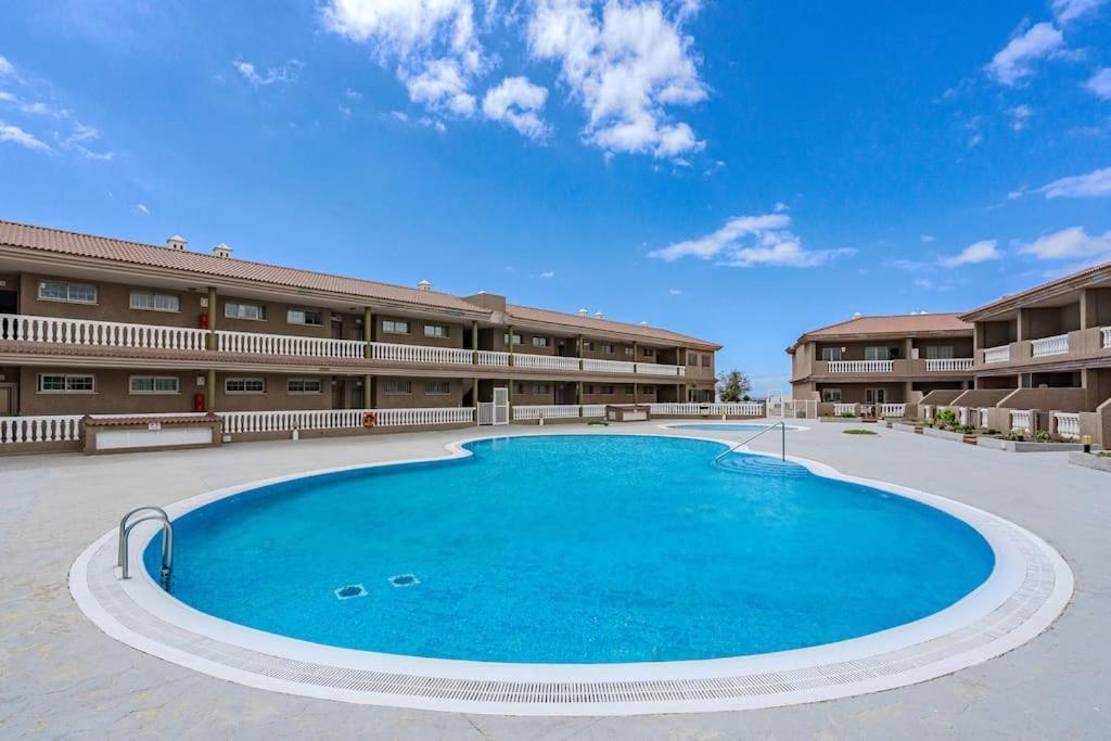 Seaside With Spacious Terrace, Pool, And Wi-fi Santa Cruz de Tenerife