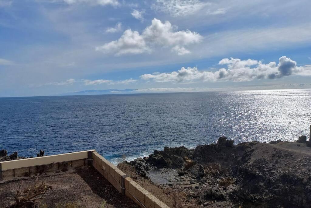 Seaside With Spacious Terrace, Pool, And Wi-fi Santa Cruz de Tenerife