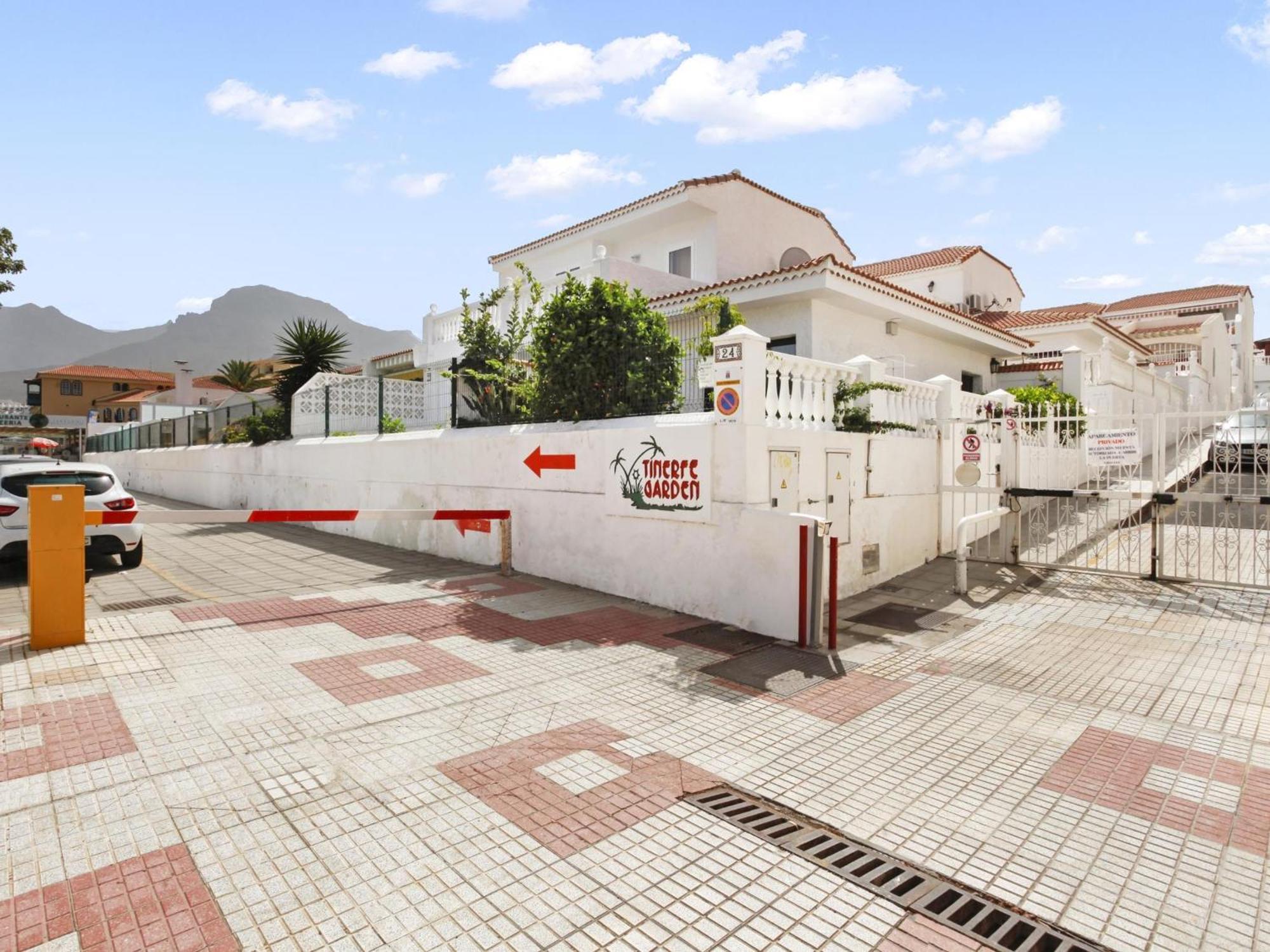 Hermoso Apartamento: Piscina Climatizada, A/c, Wifi - Es-347-47 Apartamento Costa Adeje (Tenerife)