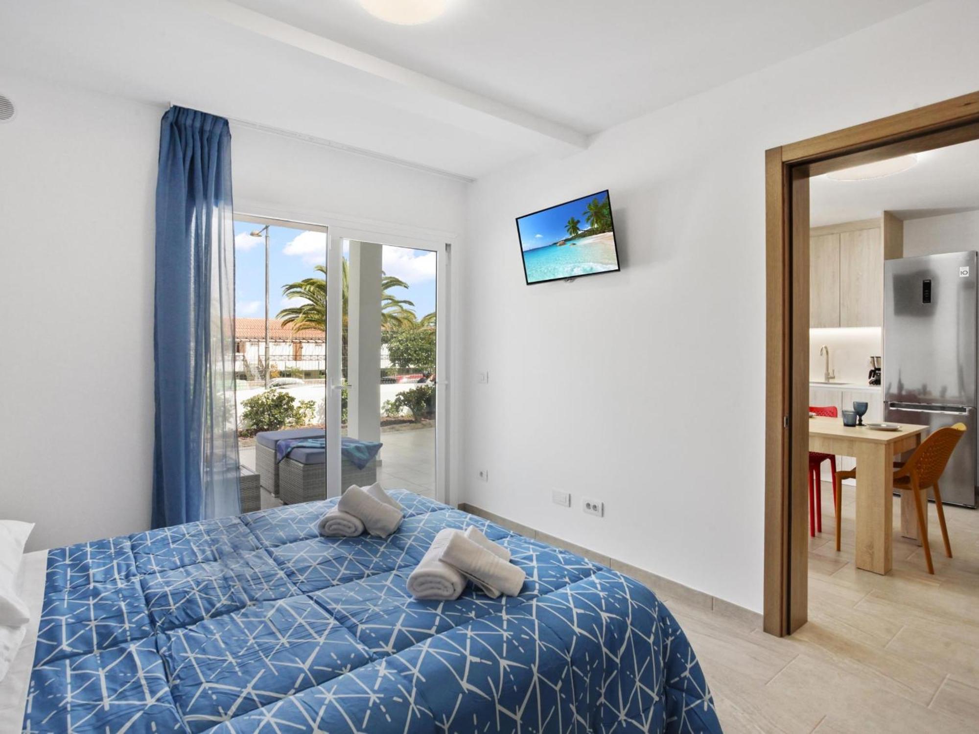 Hermoso Apartamento: Piscina Climatizada, A/c, Wifi - Es-347-47 * Costa Adeje (Tenerife)