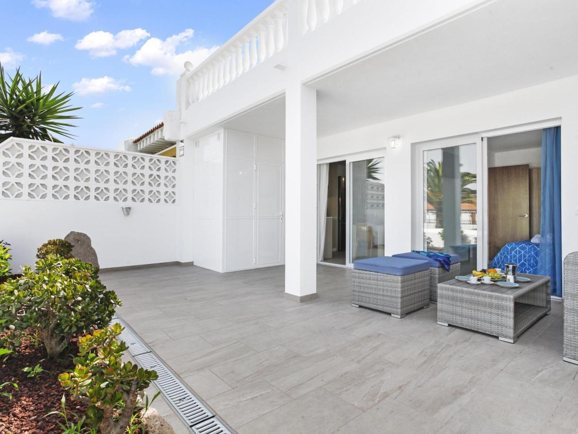 Apartamento Hermoso Apartamento: Piscina Climatizada, A/c, Wifi - Es-347-47 Costa Adeje (Tenerife)