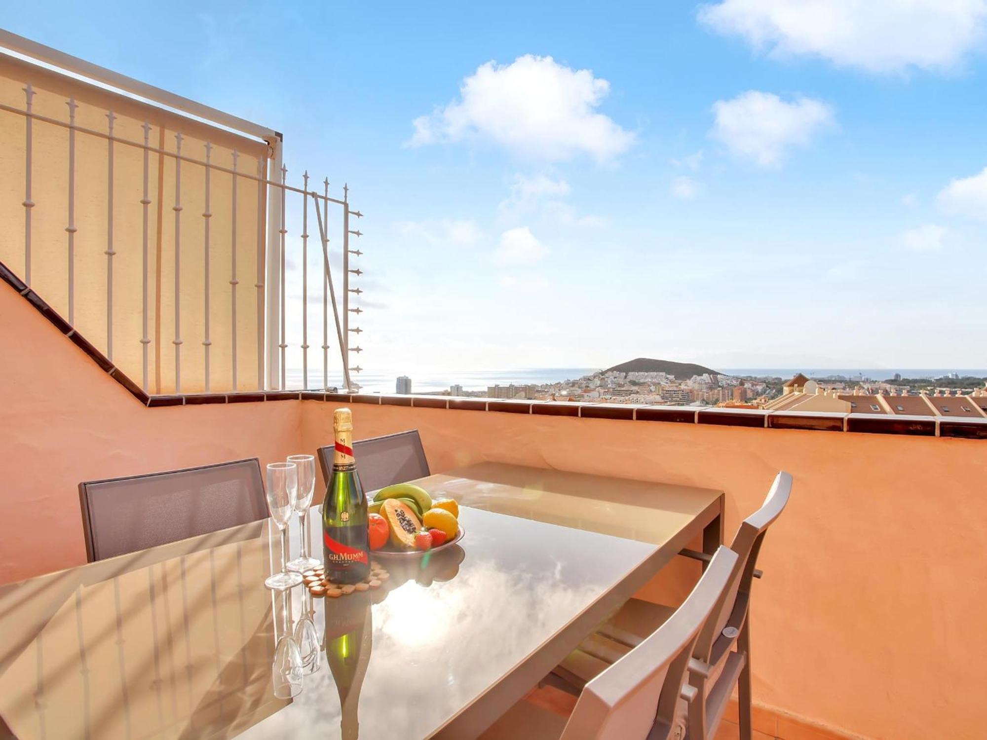 Atico De Lujo Con Gran Terraza, Piscina Climatizada Y Parking En Cristianos - Es-347-4 Arona (Tenerife)