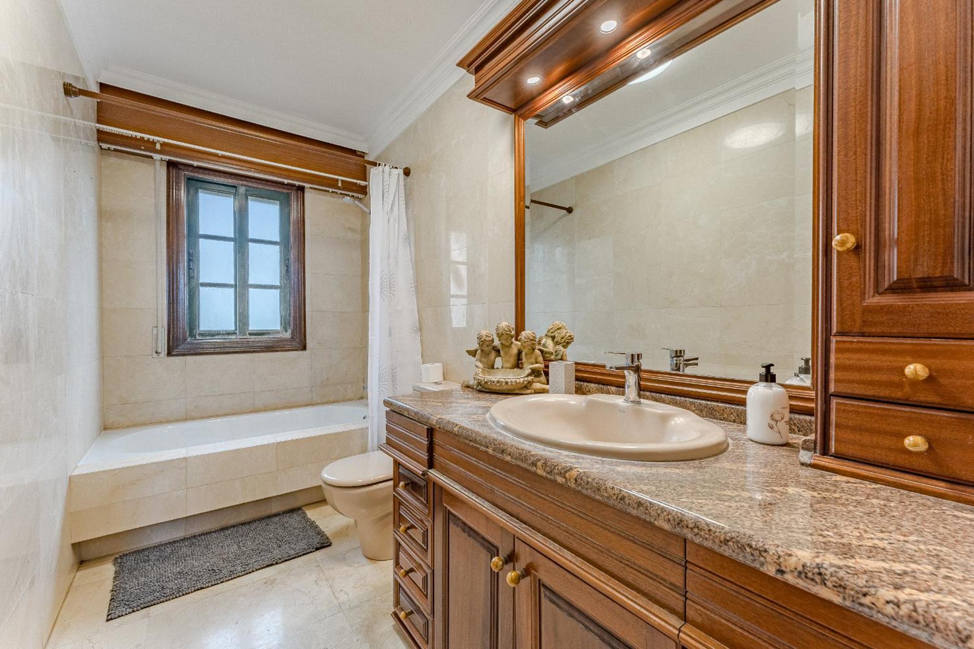 - 3 Bedroom House With Pool * Chayofa