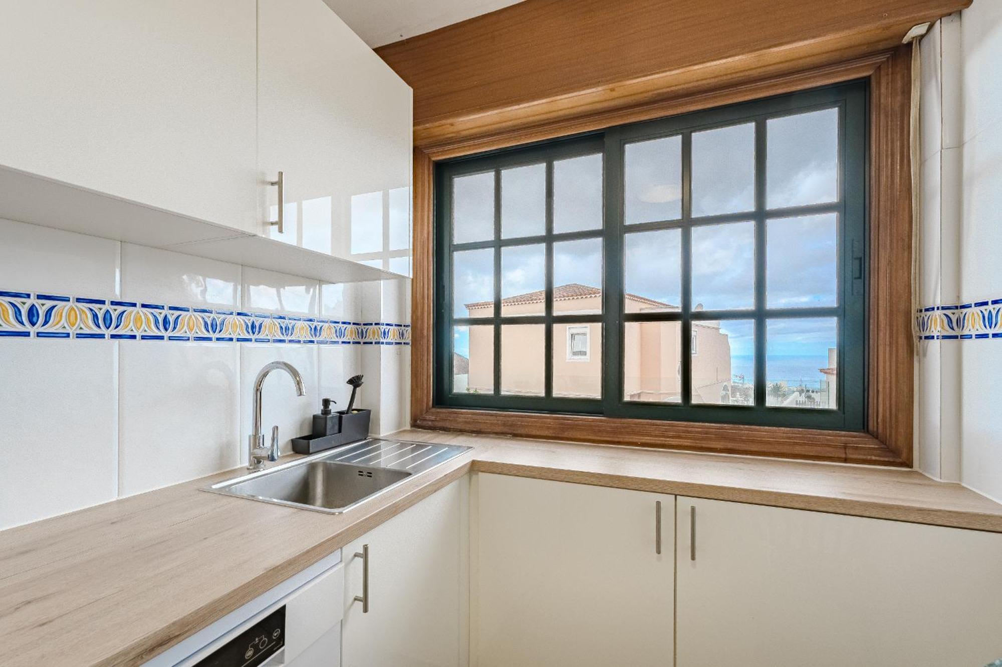 - 3 Bedroom House With Pool * Chayofa