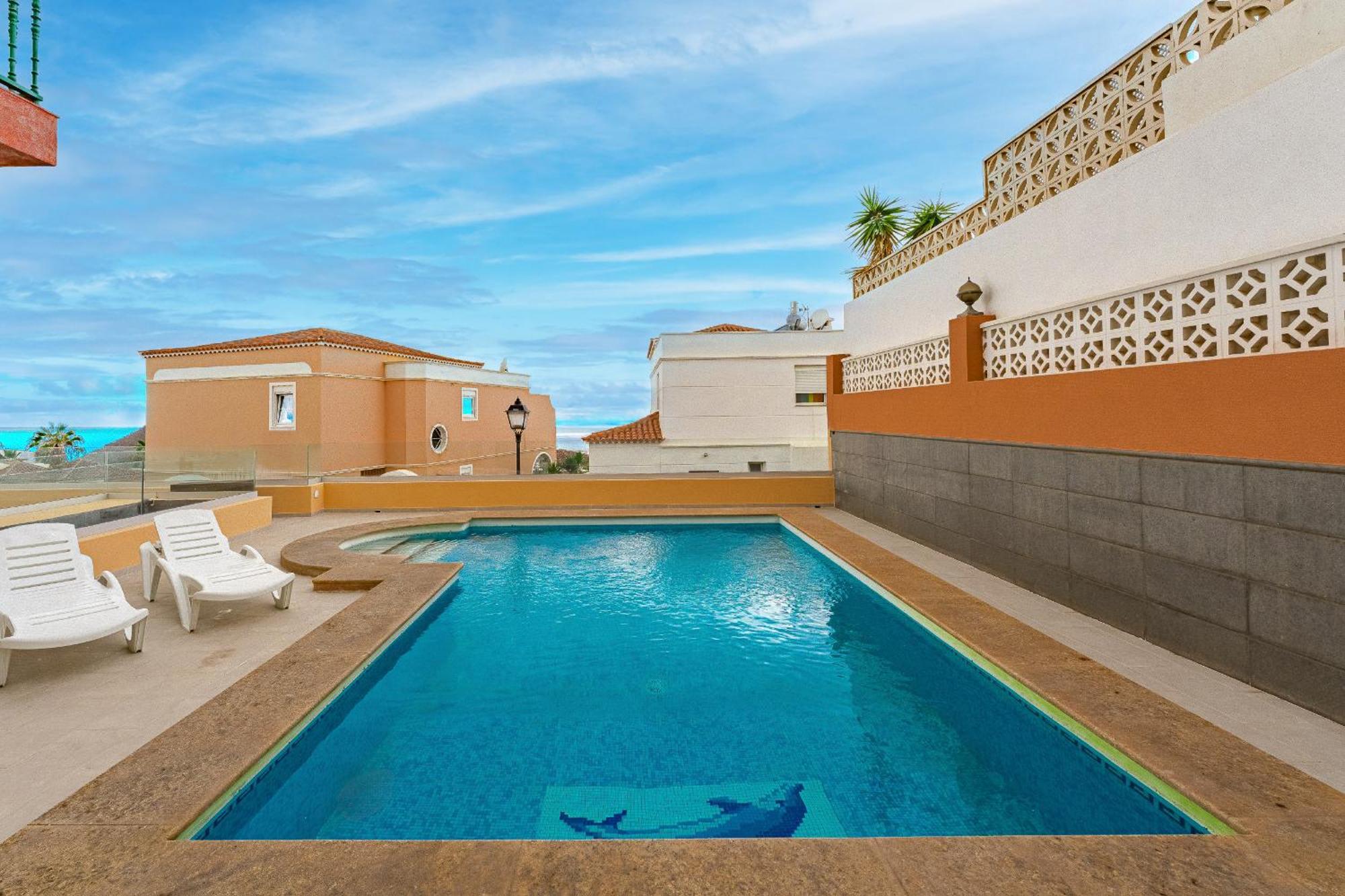 - 3 Bedroom House With Pool Hébergement de vacances