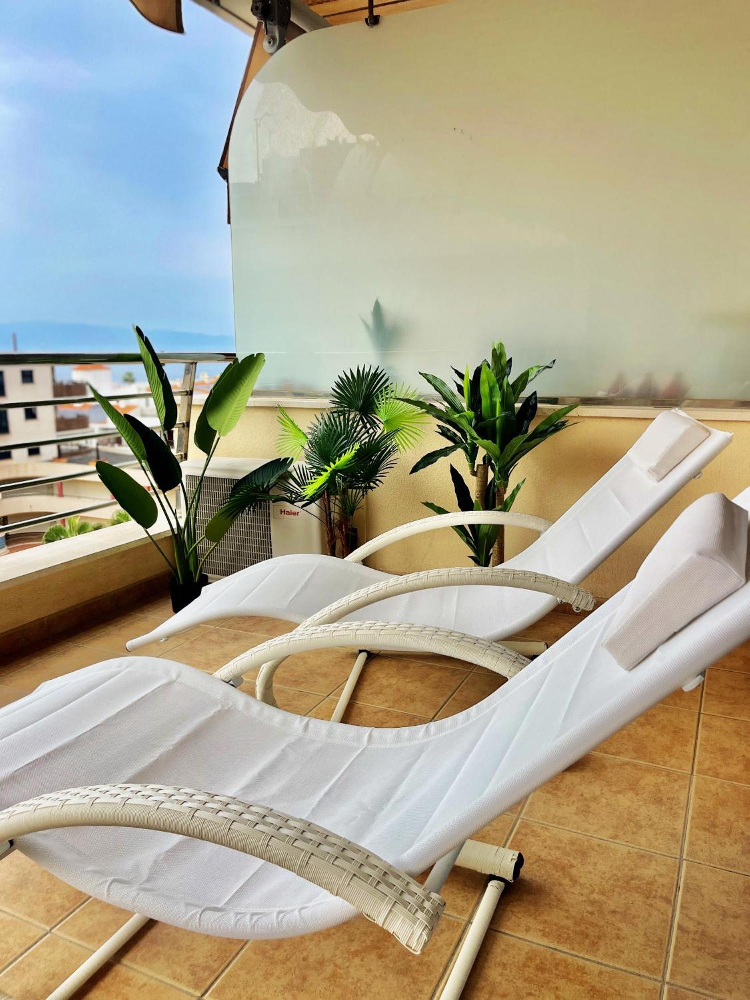 2bdr Ocean And La Gomera Vista Getaway Puerto de Santiago (Tenerife)