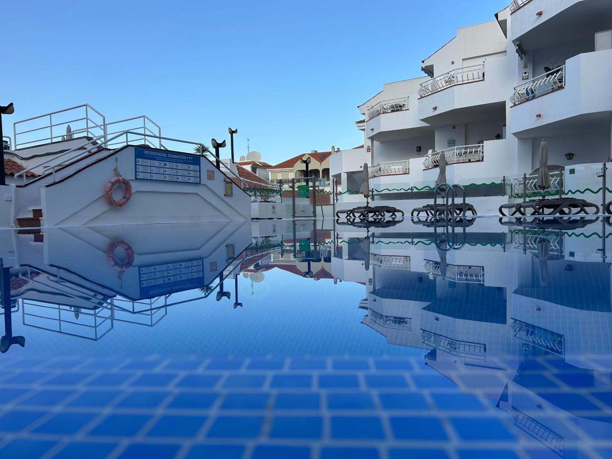 Apartamento Modern Apartment, Heated Pool & 2 Terraces Los Cristianos (Tenerife)
