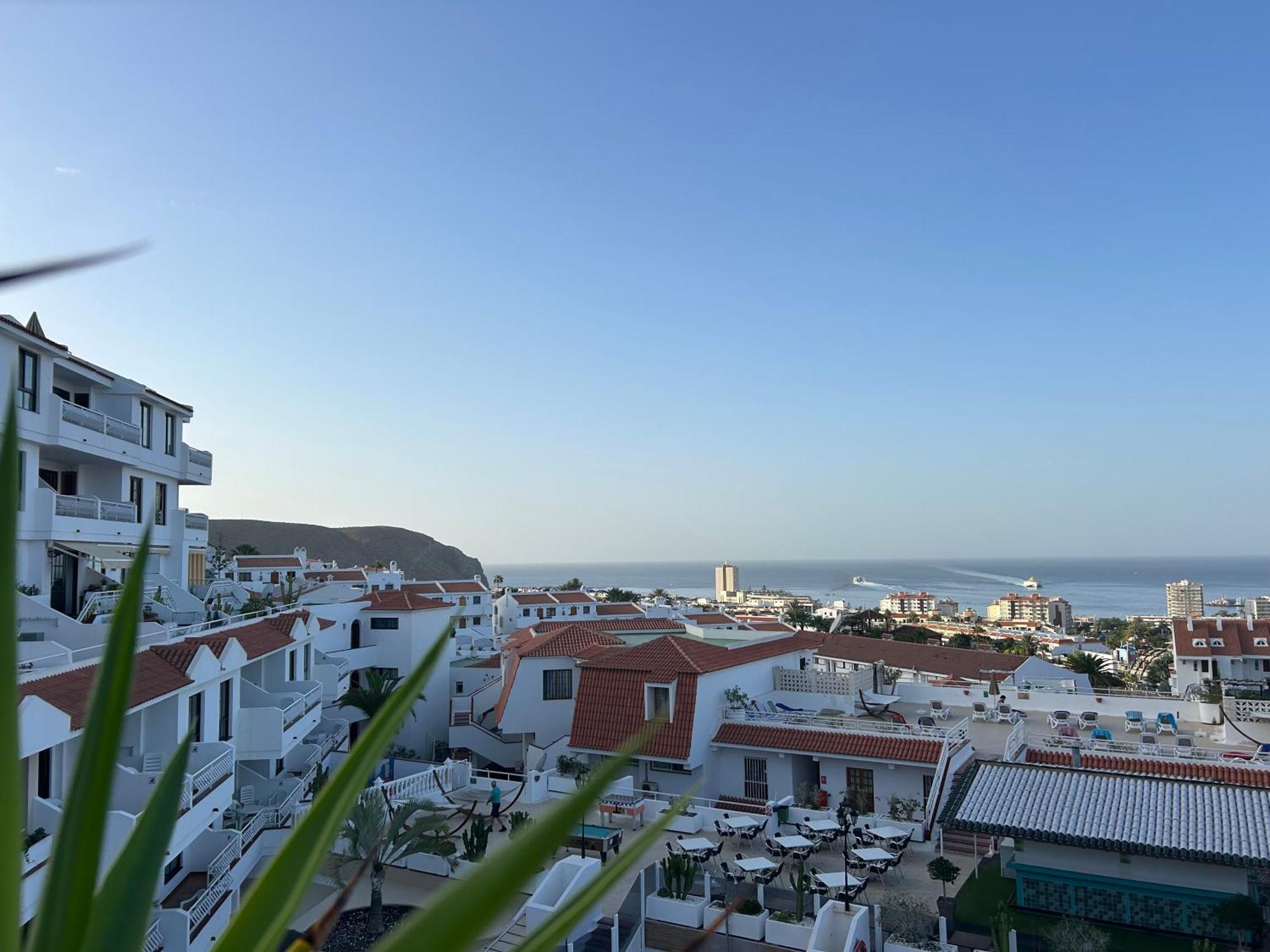 Apartamento Modern Apartment, Heated Pool & 2 Terraces