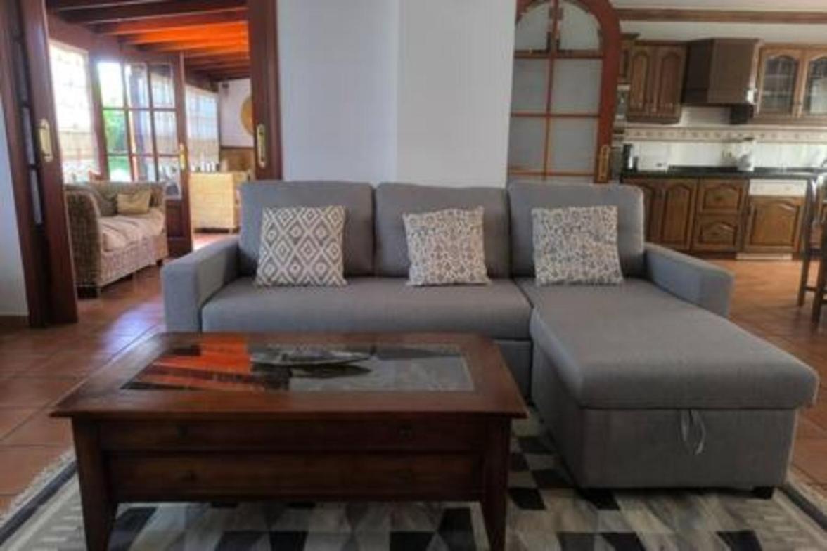 Espectacular Con Piscina Y Vistas Al Valle Chalet