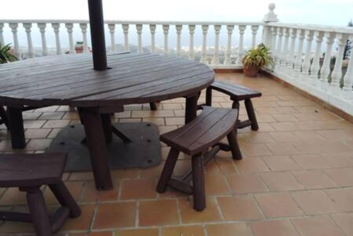 Chalet Espectacular Con Piscina Y Vistas Al Valle