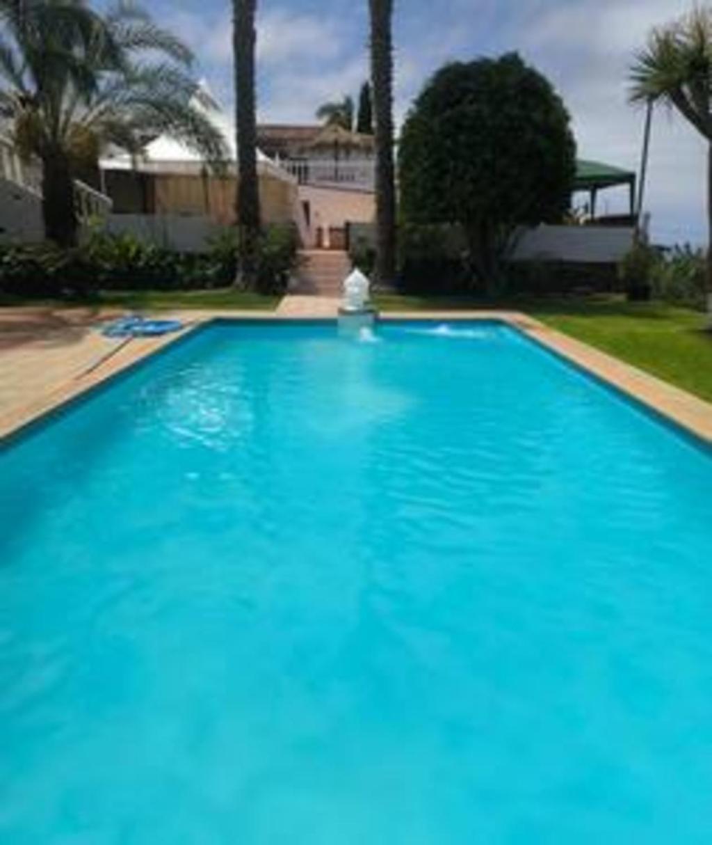 Espectacular Con Piscina Y Vistas Al Valle Chalet Cruz Santa