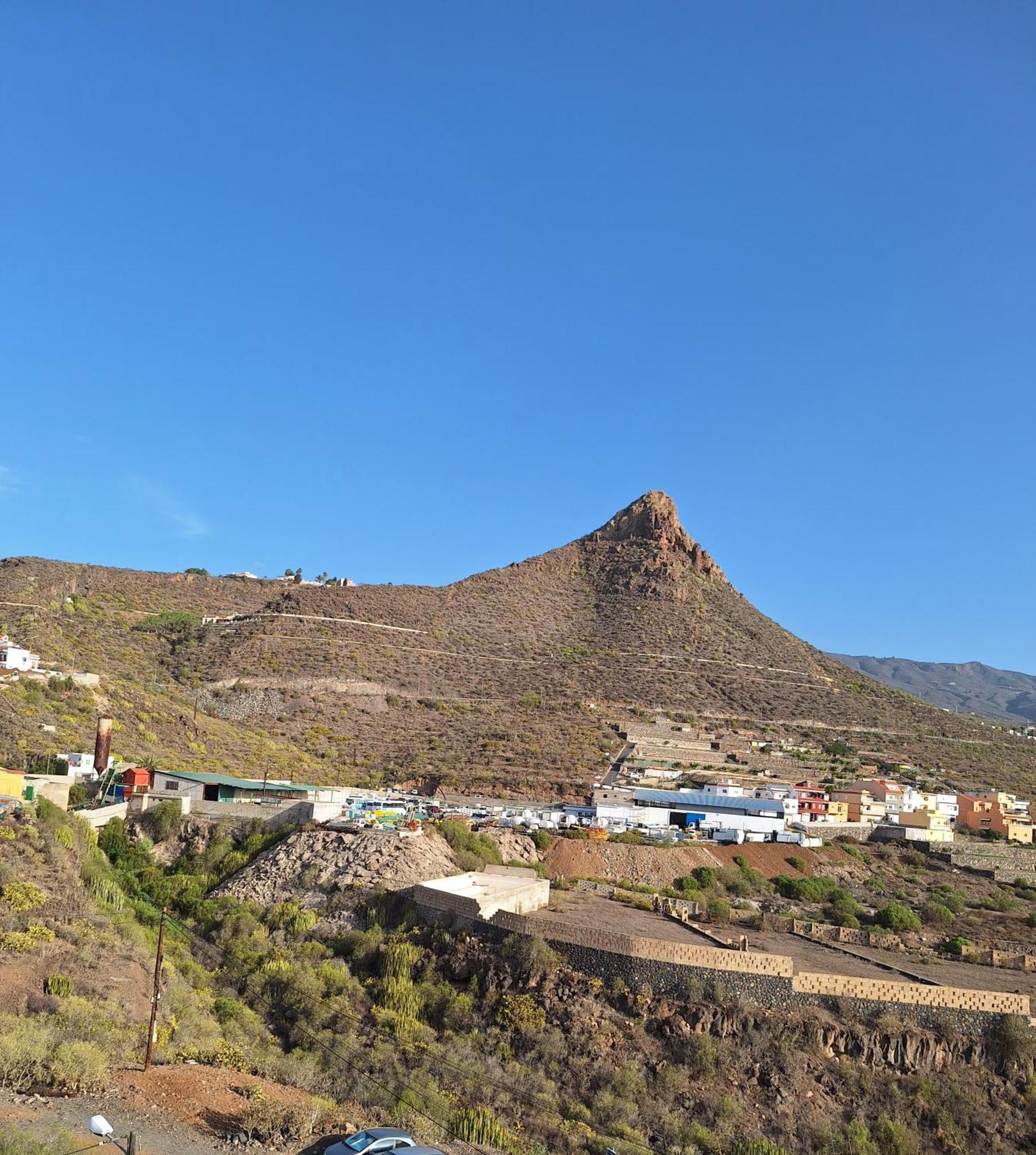 Mistica Arona (Tenerife)