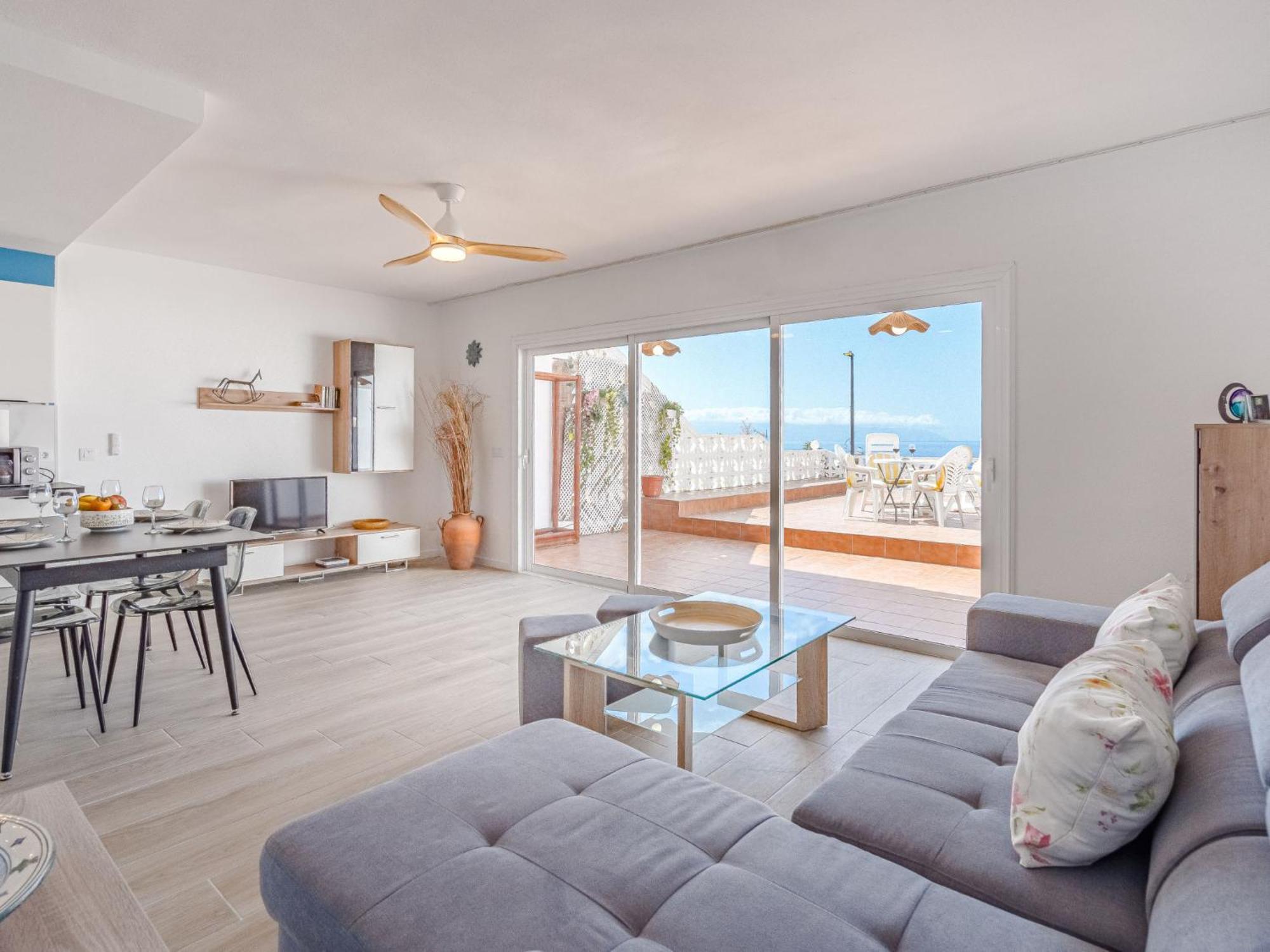 Terraza De Gigantes By Interhome