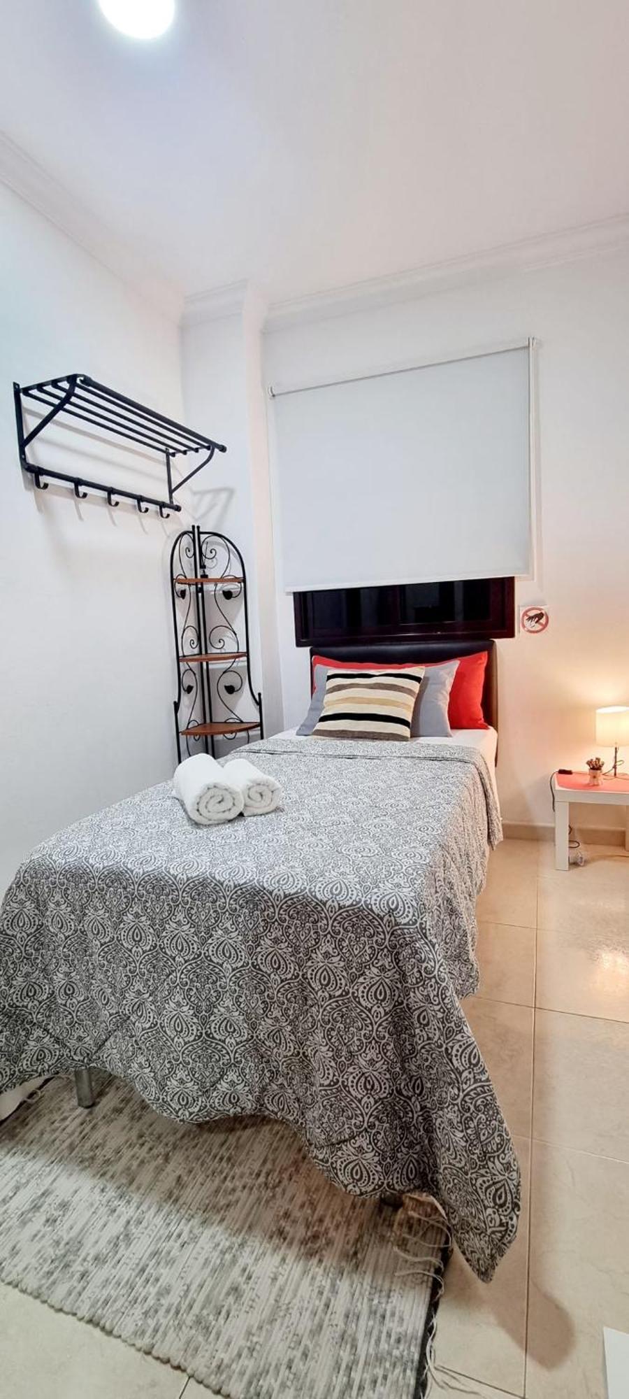 Almar We Go! Privadas En Alcala - Private - Pieces Privees - In Shared *