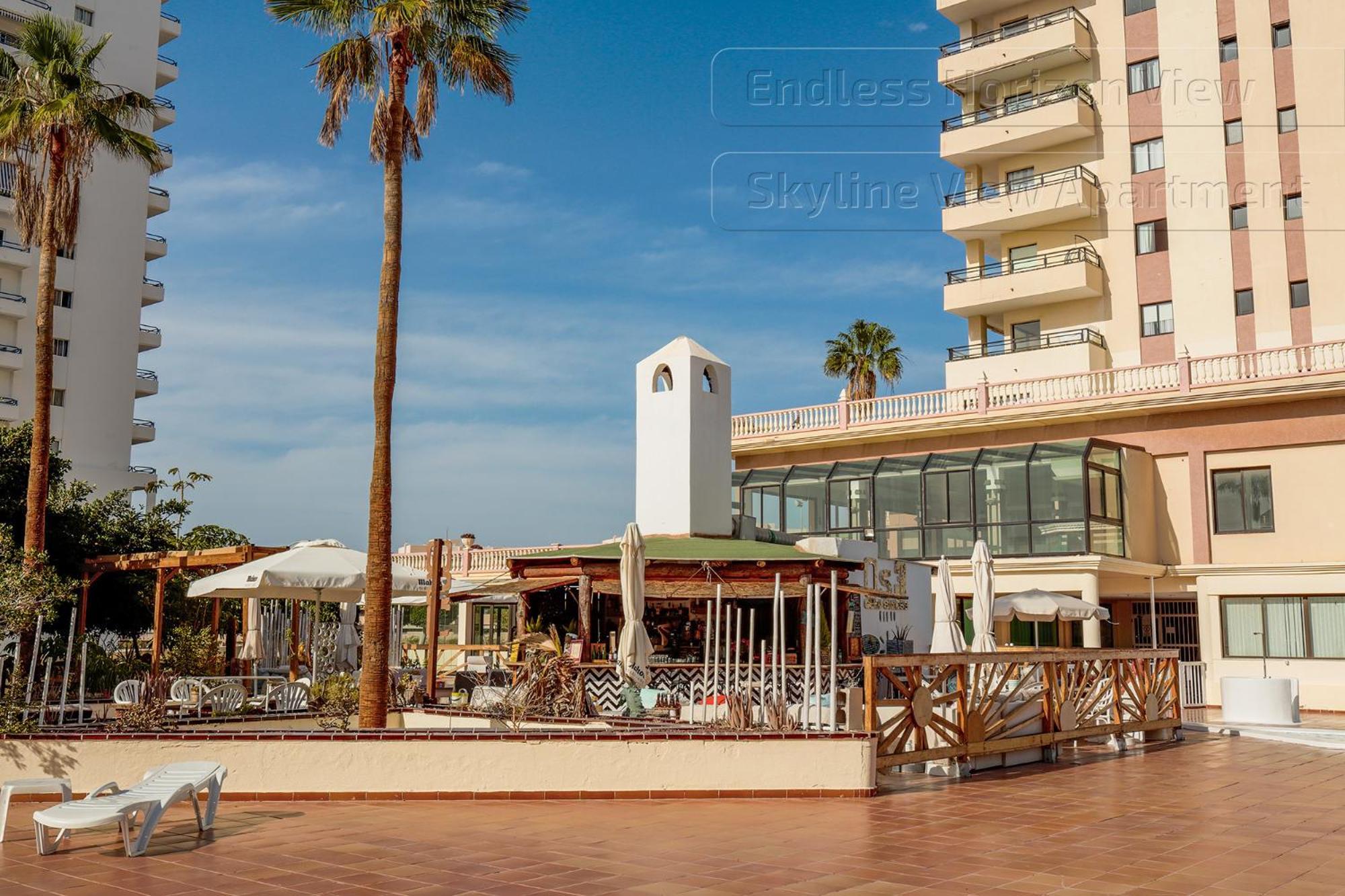 Skyline View - Free Private Parking Including & Guest Bonus *