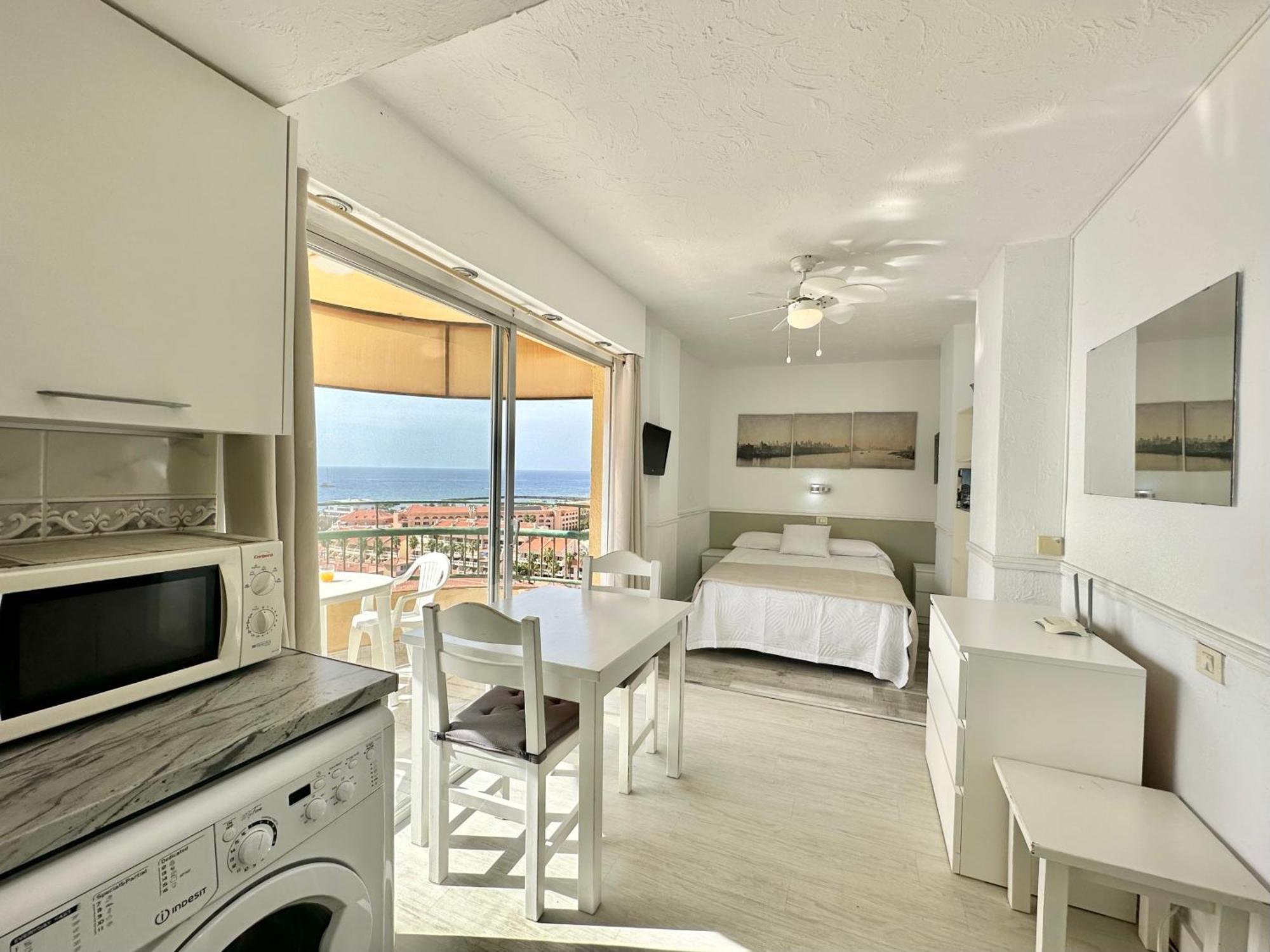 Estudio Torres Del Sol Apartment *