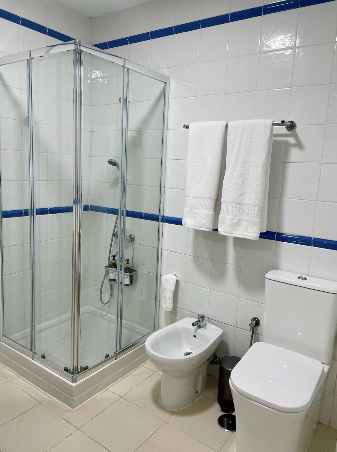 Apartamento Con Piscina Junto Al Mar *