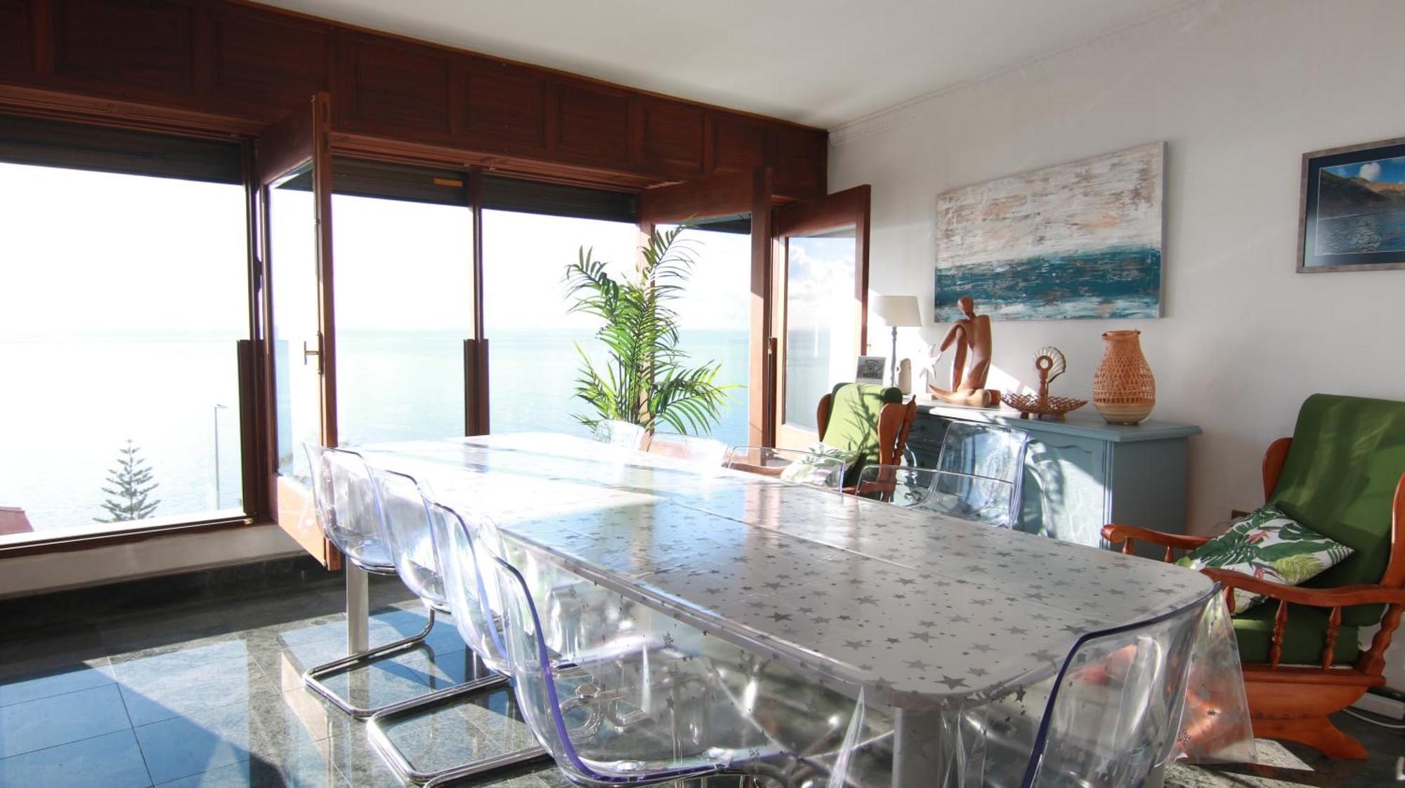 Gonzalez Sea Views Radazul