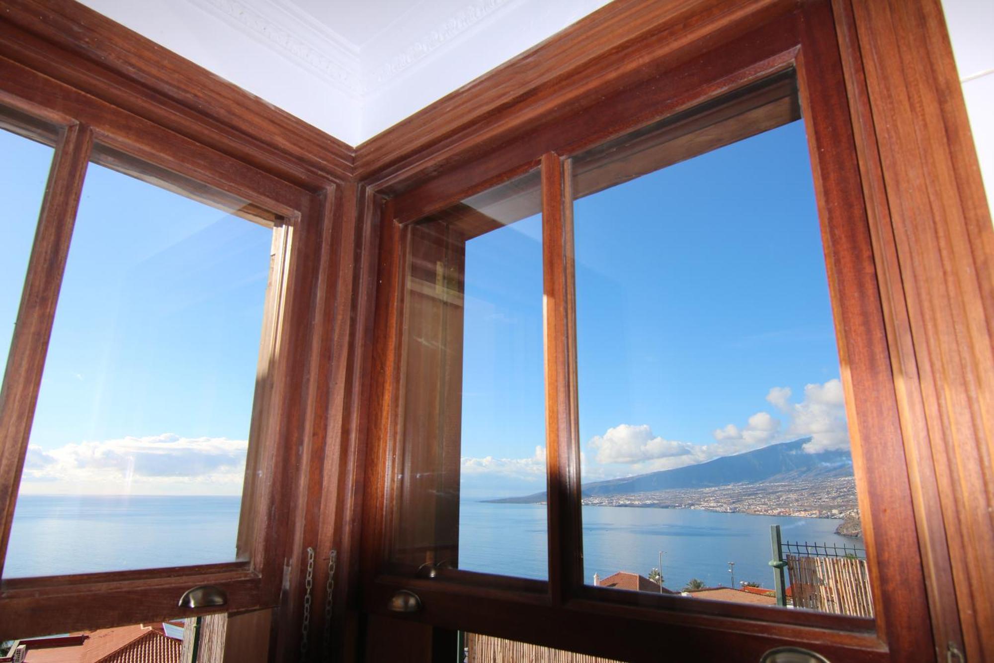 Gonzalez Sea Views Couette-café