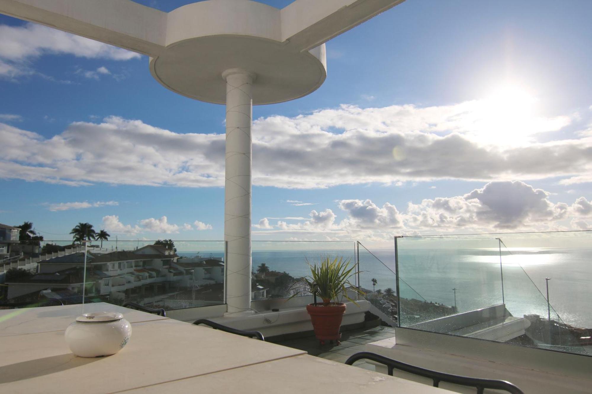 Gonzalez Sea Views *
