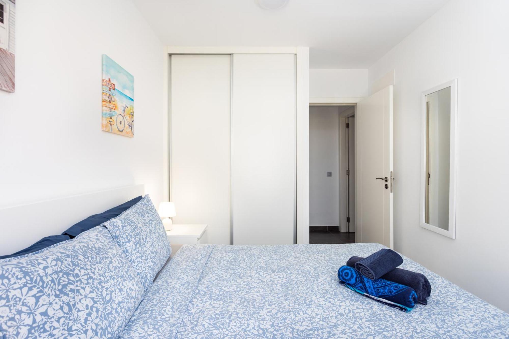 New Center Cristianos Apartment