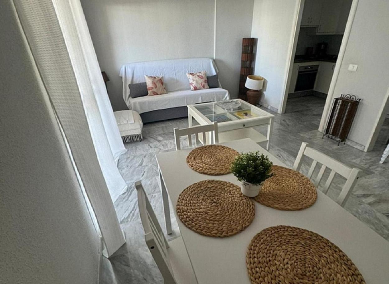 Summer Dream With Heated Pool And Wifi Apartamento Los Cristianos (Tenerife)