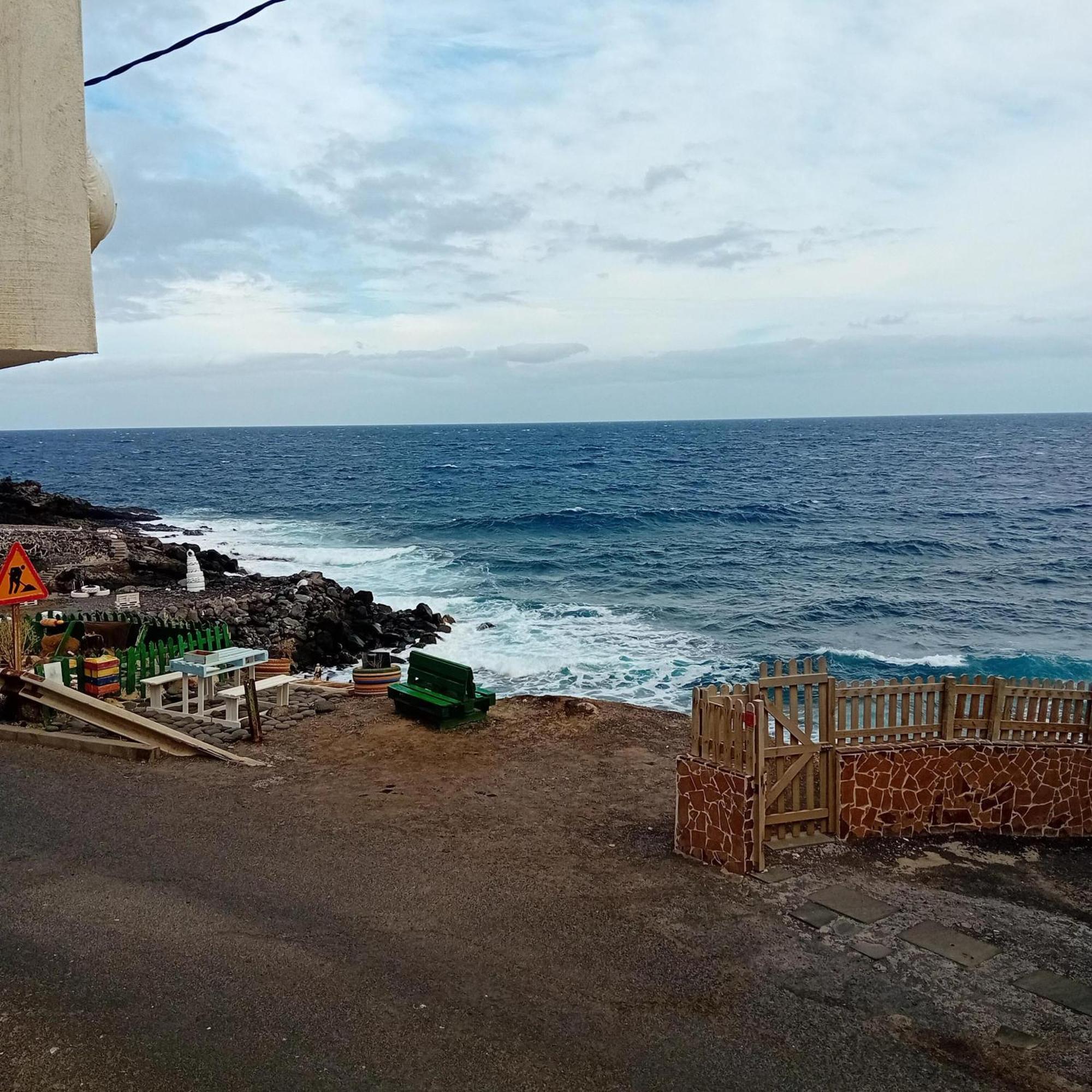 Tranquilidad Frente Al Mar Güímar