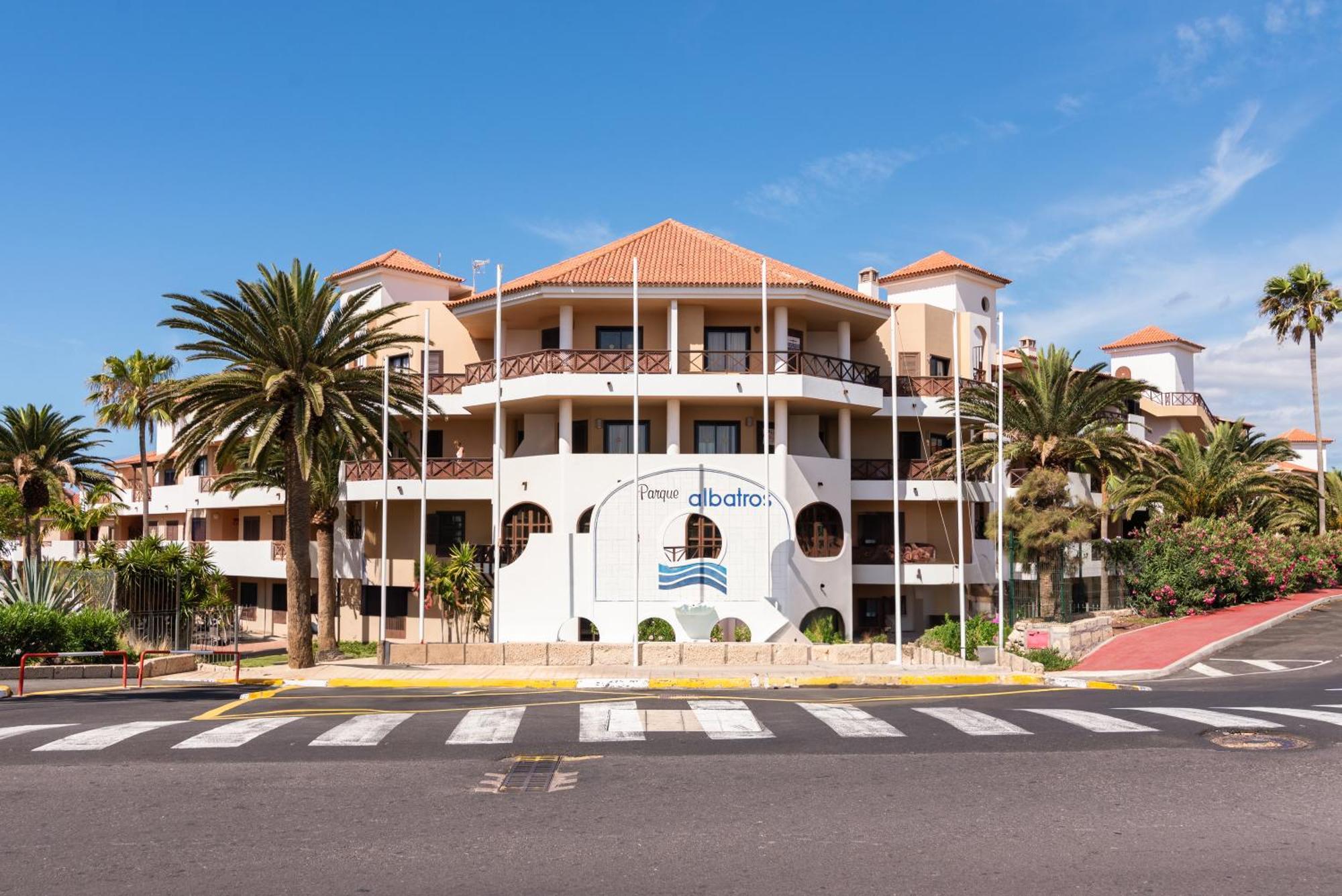 Alba Vista - Albatros Park In Golf Del Sur Tenerife - Heated Pool & Teide View *