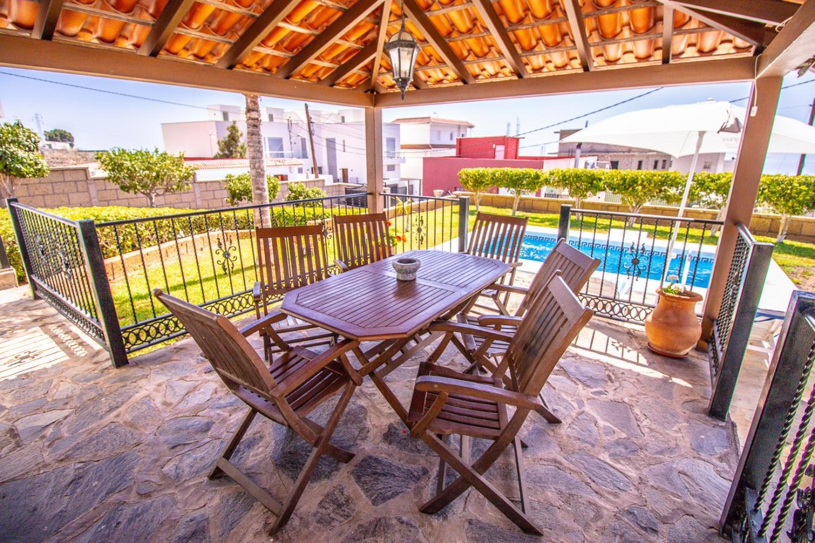 Rentaliday Alta Villa