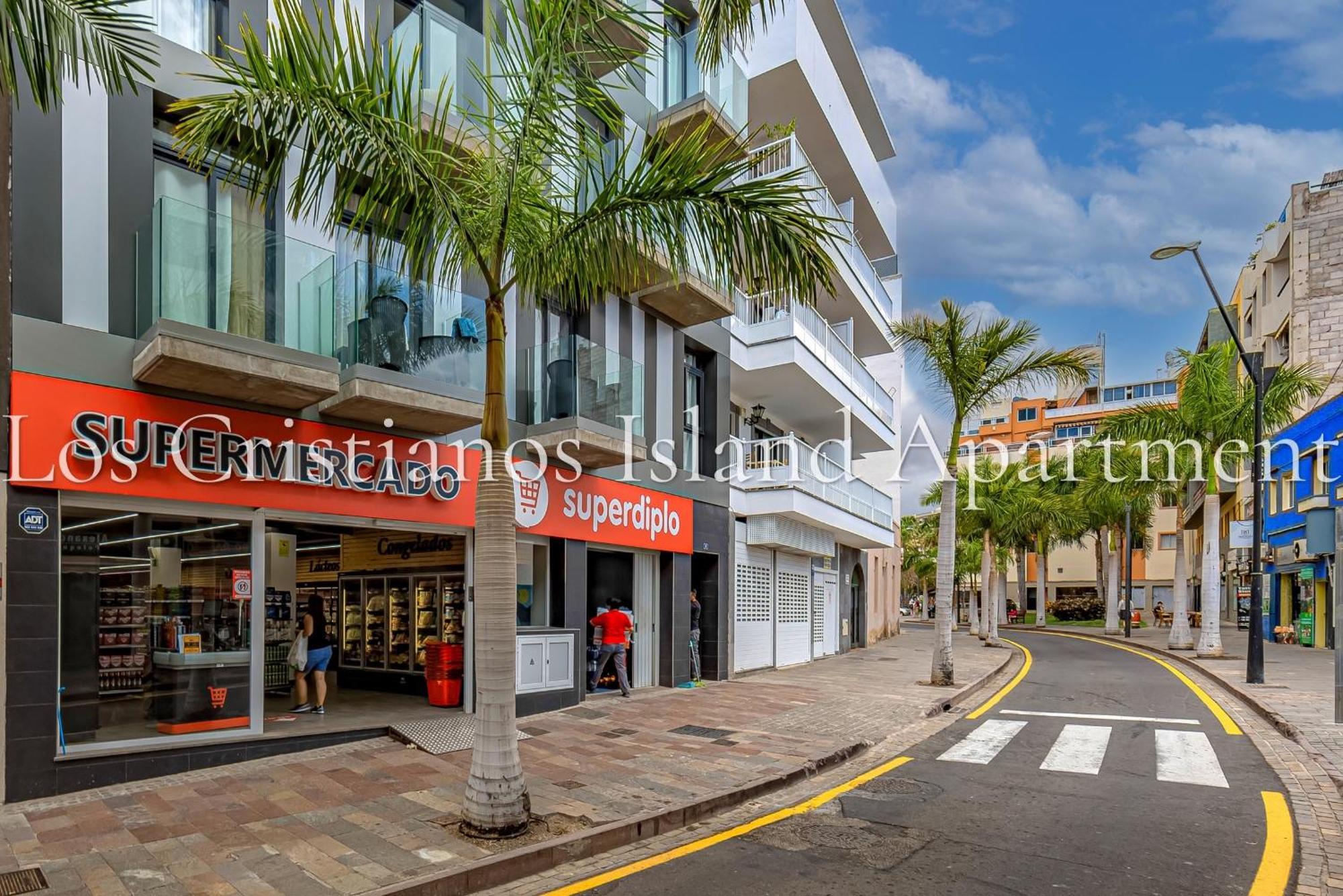 Cristianos Island Apartamento *