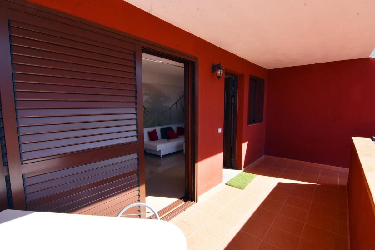 House With Jacuzzi In Costa Adeje