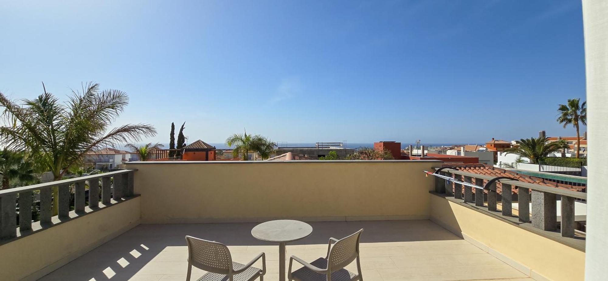 5 Bedrooms * Costa Adeje (Tenerife)