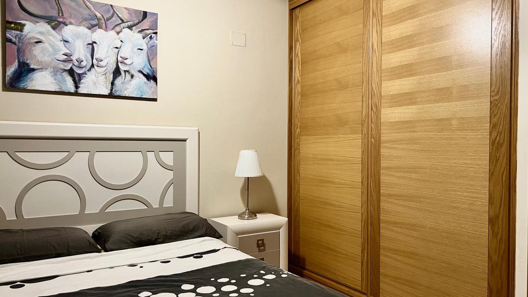 Apartment 2-bedroom With Terrace Vistaroja *